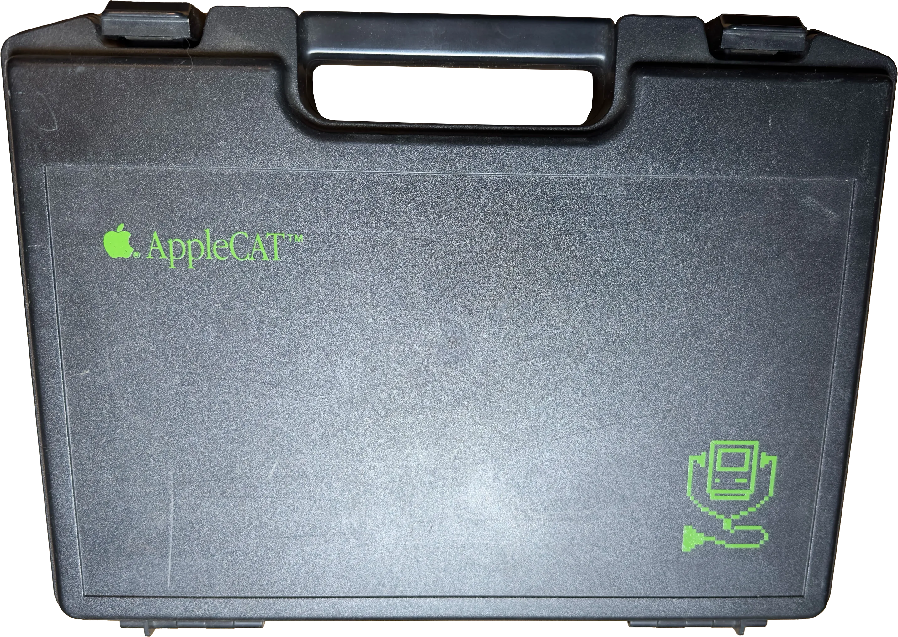 Geschlossener AppleCAT-Servicekoffer