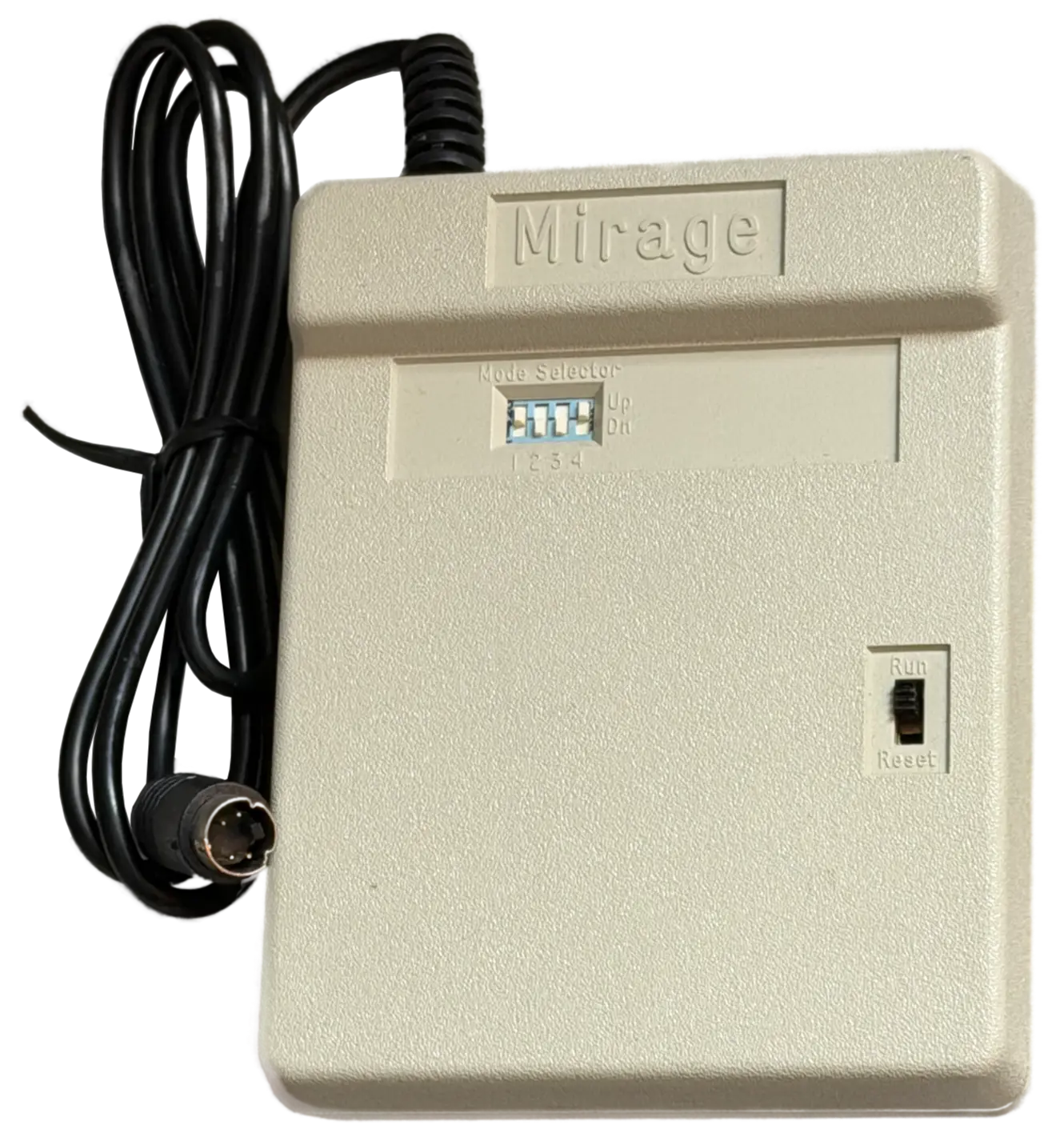 CH Products Mirage ADB – Gesamtansicht mit ADB-Anschlusskabel