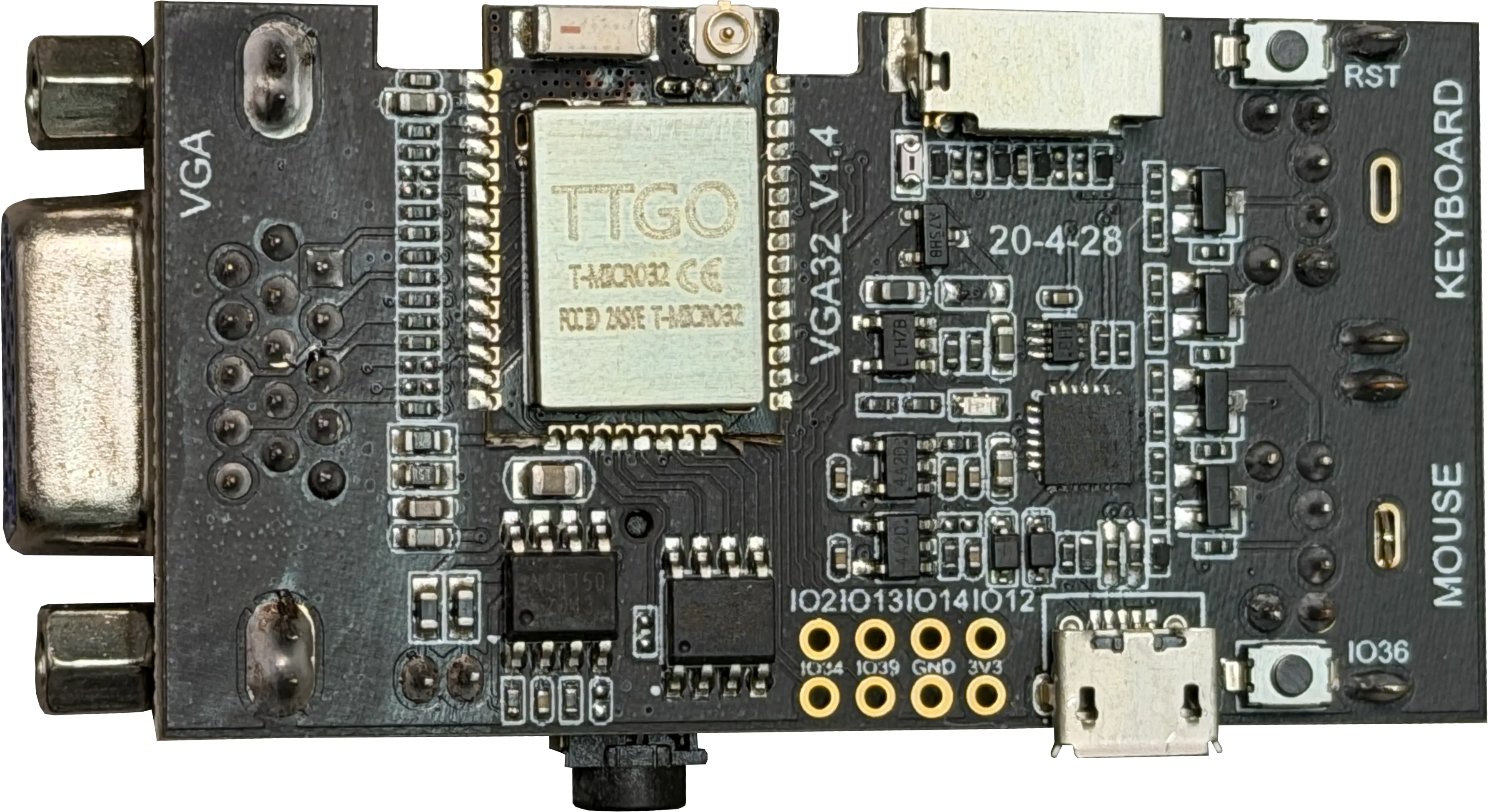 Bestückungsseite mit T-Micro32, VGA, PS/2, microSD und Micro-USB